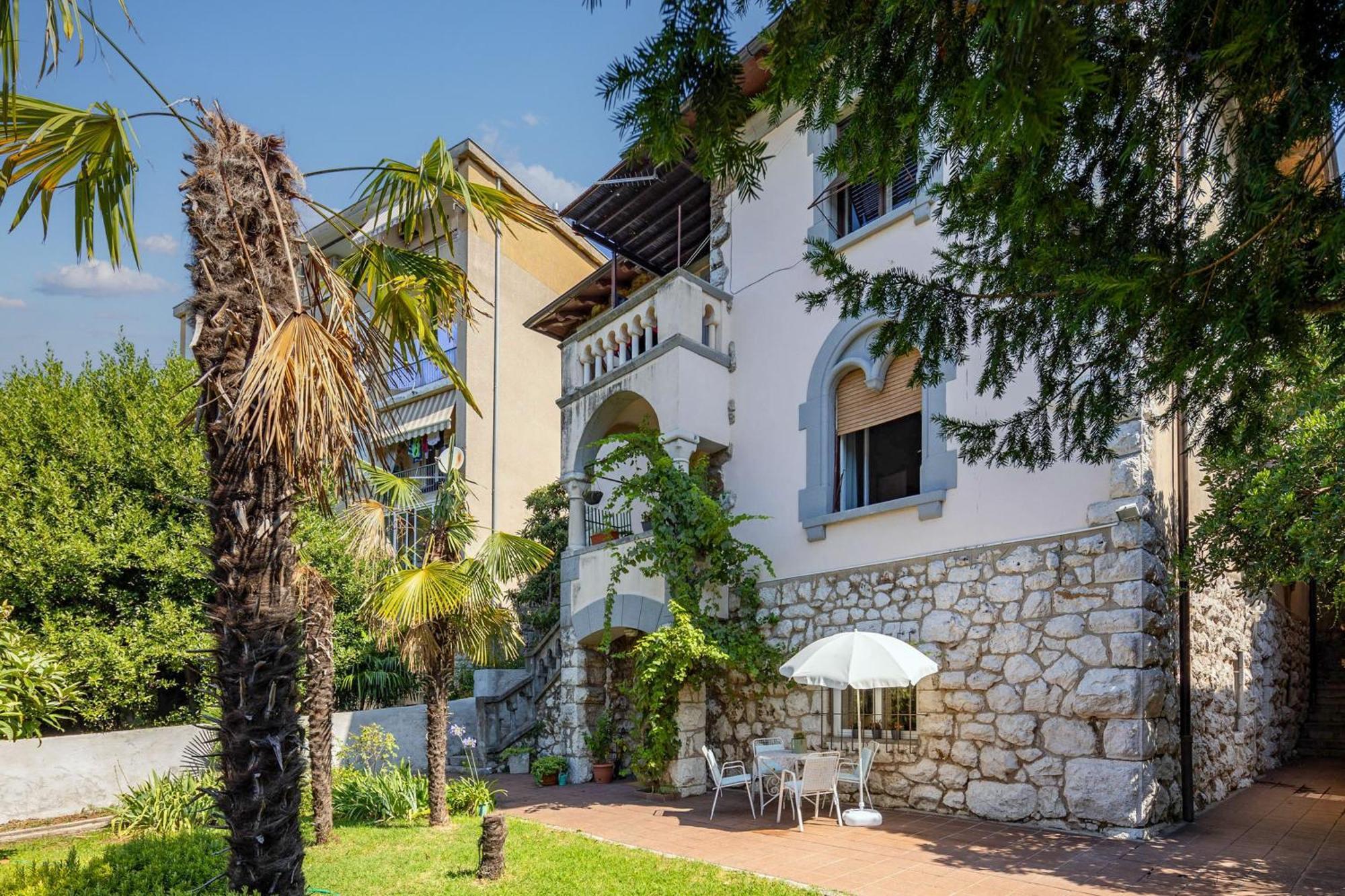 City Apartment With Garden - Happy Rentals Rijeka Extérieur photo