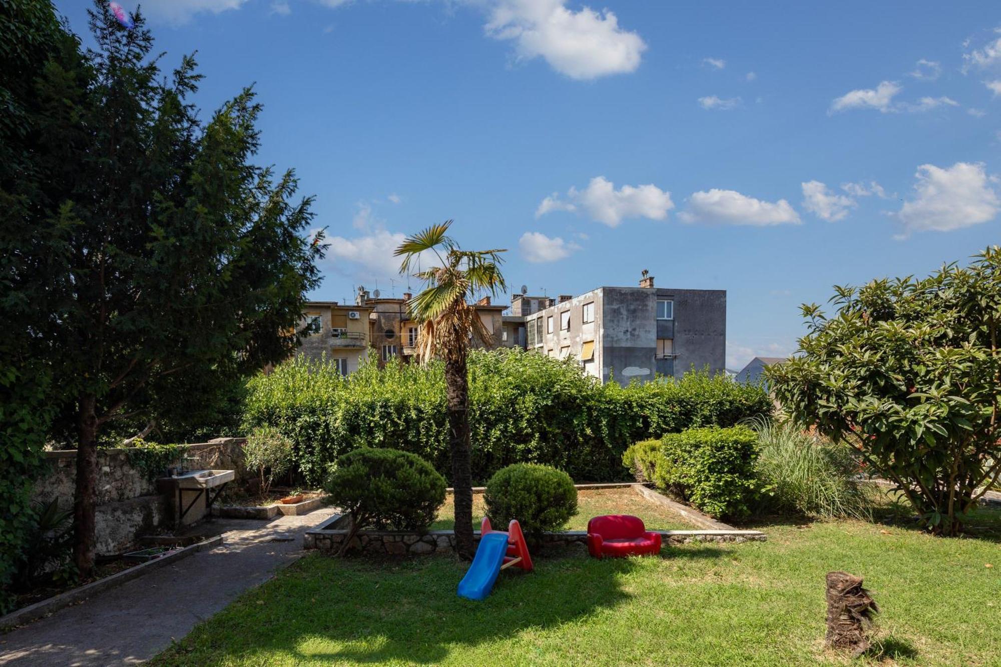 City Apartment With Garden - Happy Rentals Rijeka Extérieur photo